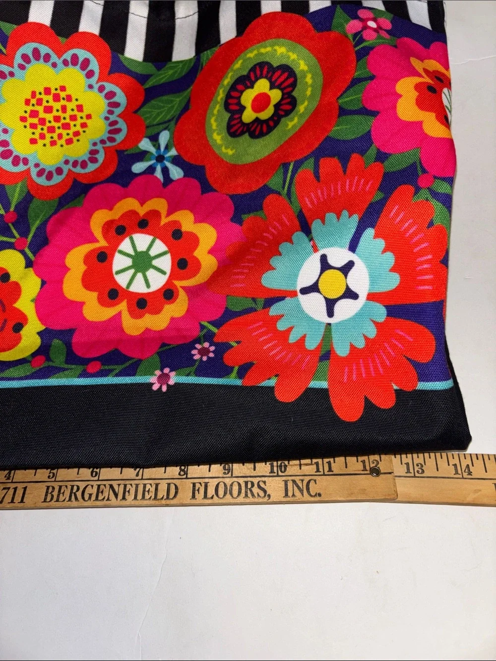 BRIAR LANE bold bright